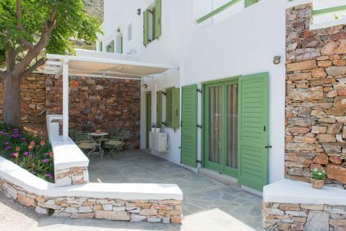 Hostal Xerolithia