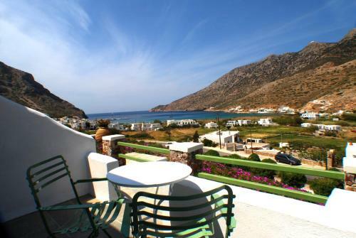 Hostal Xerolithia