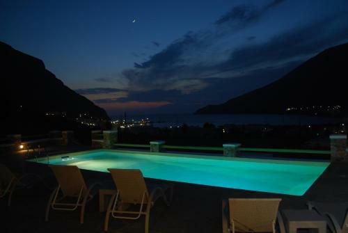 Hostal Xerolithia