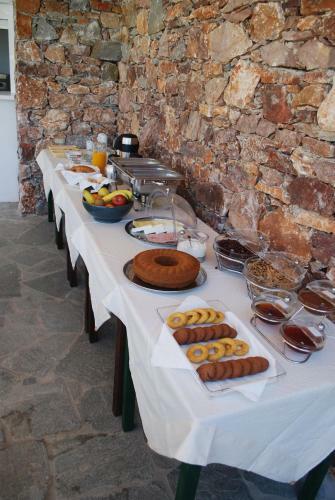 Hostal Xerolithia