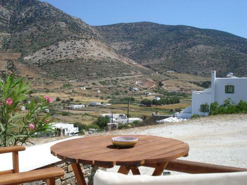 Hostal Efharis