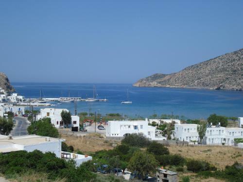 Hostal Efharis