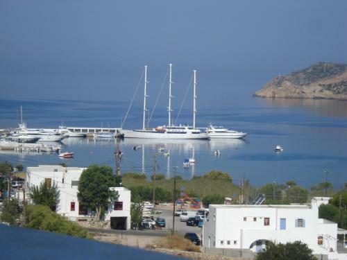 Hostal Efharis