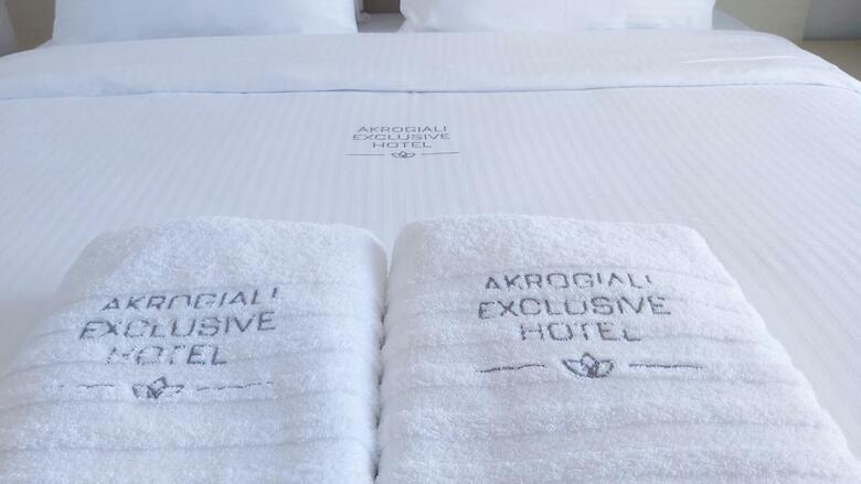 Akrogiali Boutique Hotel
