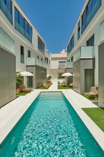 Stunning Townhouse, Shared Pool In Tavira Centre