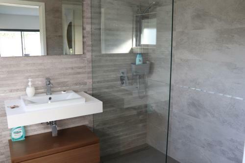 Apartamento Est�dio T�rreo Com Piscina E Jardim