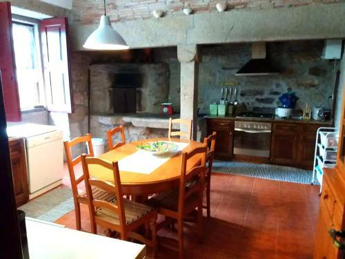 Casa Com Piscina Privada Em Valen�a By Izibookings