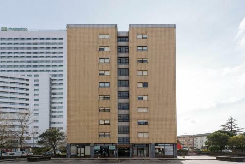 Apartamento Lovelystay - Newly Decorated 2br Flat With Free Parking
