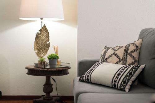 Apartamento Lovelystay - Newly Decorated 2br Flat With Free Parking