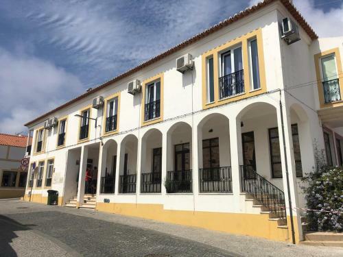 Hotel Easy Rooms - Central Milfontes - Duna Parque Group