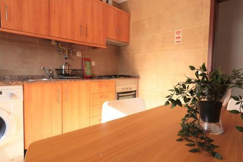 Apartamento Lovelystay - 2br Flat In Vrsa Historical Center