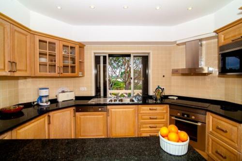 Vale Do Lobo Apartment Sleeps 4 Pool Wifi T480135