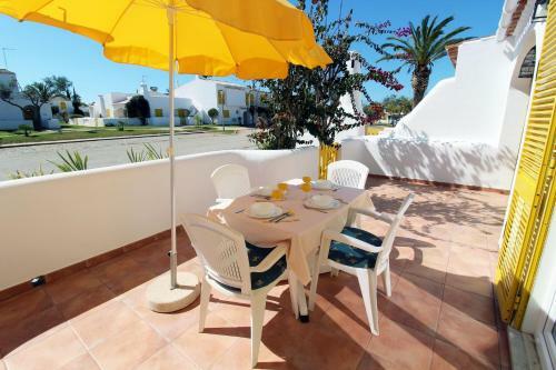 Aldeia Do Golfe 'casa Sol' By Sapvillas