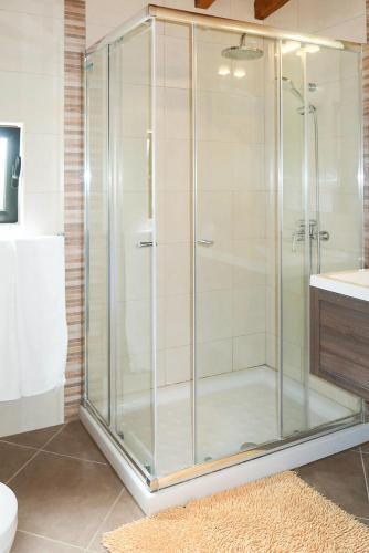 Vale Do Lobo Villa Sleeps 7 With Pool Air Con And Wifi