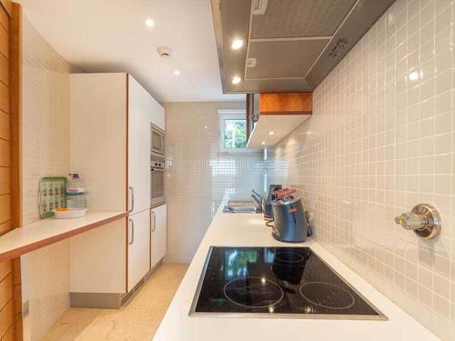 Apartment In Vale Do Garrao Sleeps 4 Includes Air Con And Wifi 2