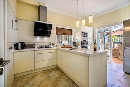 Vale Do Garrao Villa Sleeps 8 Pool Air Con T607877