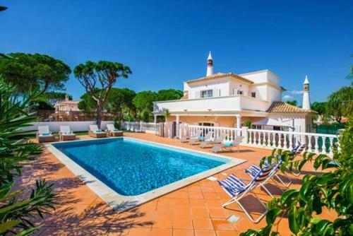 Vale Do Garrao Villa Sleeps 8 Pool Air Con T607877