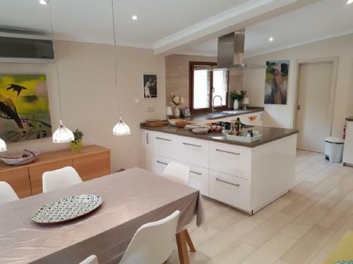 Almancil Villa Sleeps 8 Pool Air Con Wifi T607887