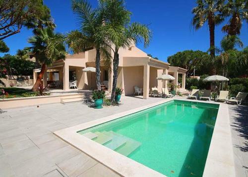 Almancil Villa Sleeps 8 Pool Air Con Wifi T607887