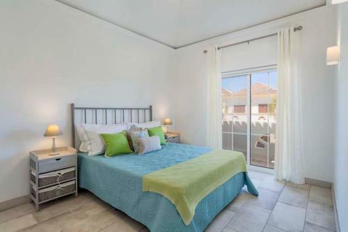 Quinta Do Lago Villa Sleeps 6 With Air Con And Wifi