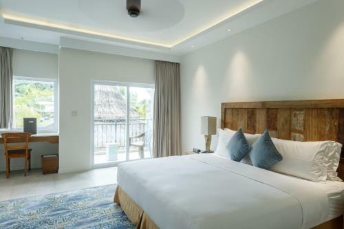 Hotel Cove Resort Palau