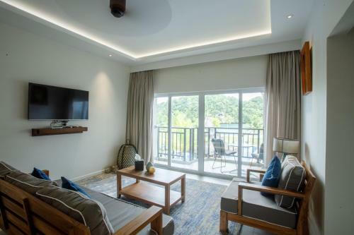 Hotel Cove Resort Palau