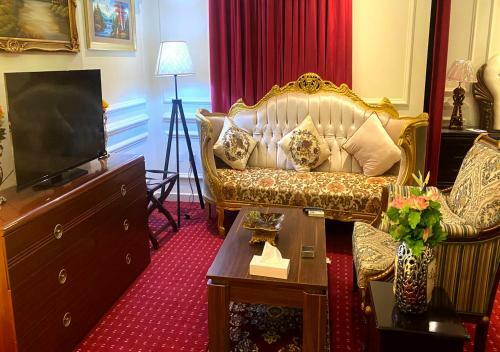 Majestic Hotel