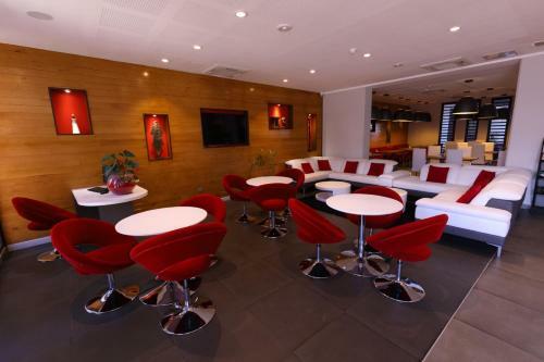 Hotel Tulip Inn Sainte Clotilde