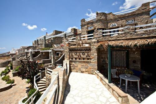 Artemis Apartments