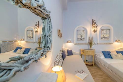 Hostal Madalena's Family