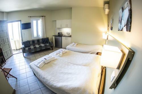 Hostal Filoxenia