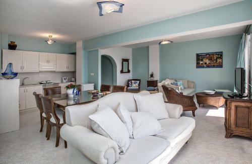 Hotel Tinos Resort