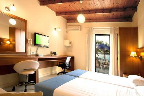 Aparthotel Giorgi's Blue Apartments