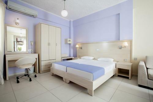 Aparthotel Giorgi's Blue Apartments
