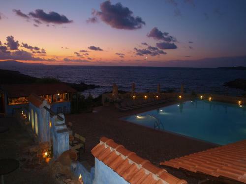 Aparthotel Giorgi's Blue Apartments