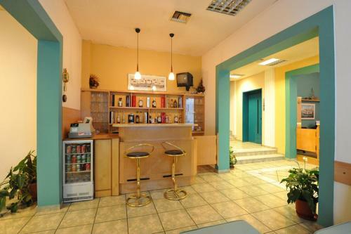 Hotel Avra