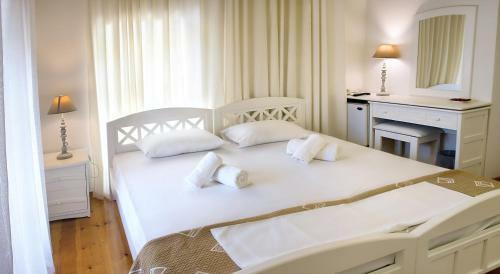 Hostal Ontas Traditional Hotel