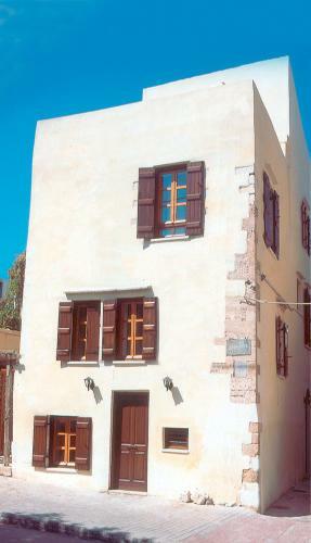 Hostal Ontas Traditional Hotel