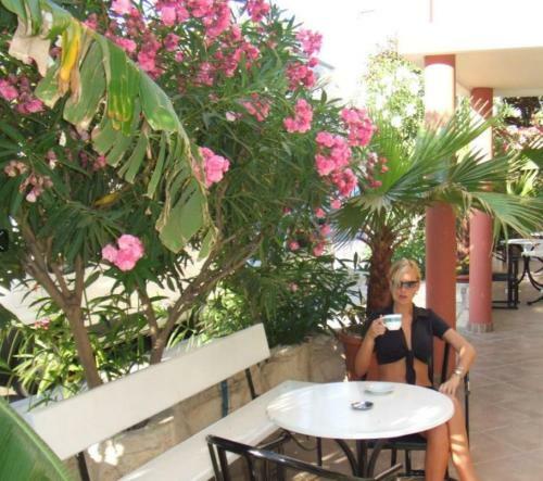 Hotel Lefka Ori