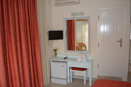Hotel Lefka Ori