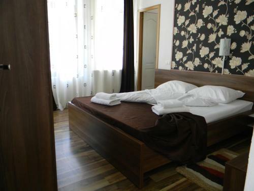 Hostal Pensiunea Eden