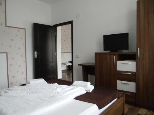 Hostal Pensiunea Eden
