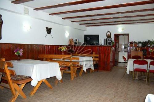 Rustic Home-bad & Breakfast