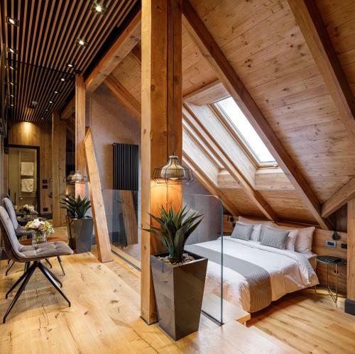 Hotel Schuster Boarding House