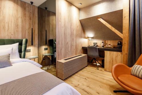 Hotel Schuster Boarding House