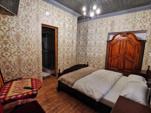 Hostal Zira Residence