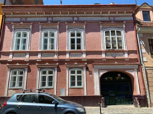 Hostal Zira Residence