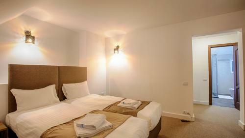 Hostal Mer Guest House B&B