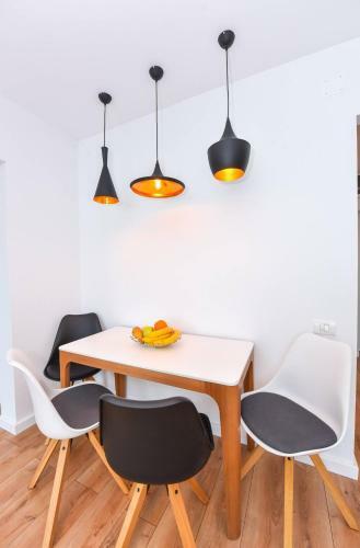 Elite Apartment - Cismigiu Gardens