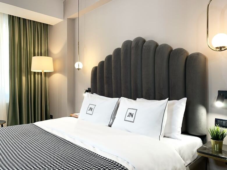 Jn Boutique Hotel